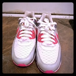 Nike Pink and White Sneakers (Sold without box)